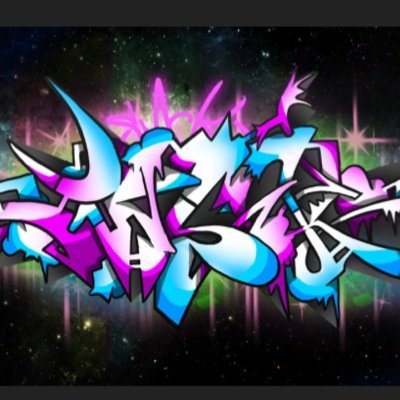 I GAME FOREVER, I LOVE DUBSTEP MUSIC, I LIKE FOOTBALL, AND LIKE   
WHATCHING MOVIES!!!! (My 400th FOLLOWER GETS A SHOUTOUT!!!!)