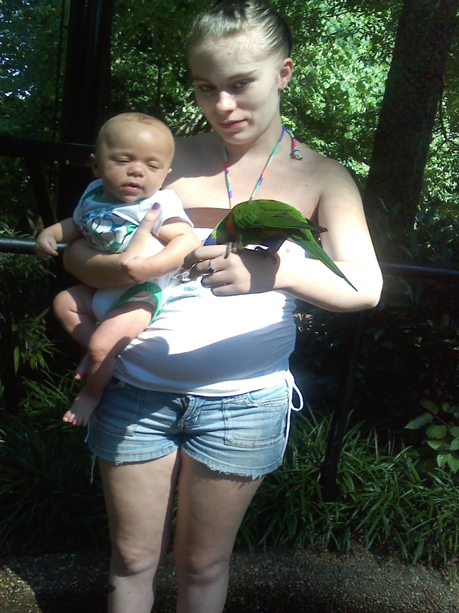 being a mom doing my best hoping for better, just trying to make it. love my little family #mommyofphoenix  #teamfaithful