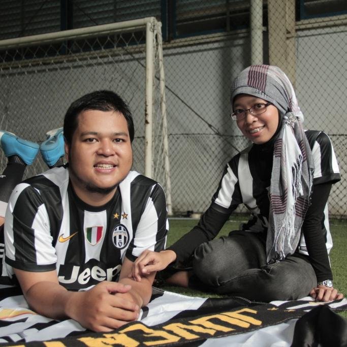 Like Touring.. Snorkling.. gambling.. Nice sibling.. Gak penting.. Rada Sinting.. Juventini sejati..