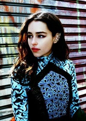 I'm an angel with a haunted heart. Who will be my light when there is nothing but the devil's darkness? {[TID/TMIRp]} {[Single]} {[18+ Descriptive]}