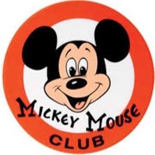 Je suis Mickey et je Mouse :D Ma meilleure amie : ❤❤@June_Wills21❤❤ Venez me follow ici --- @Scalozax