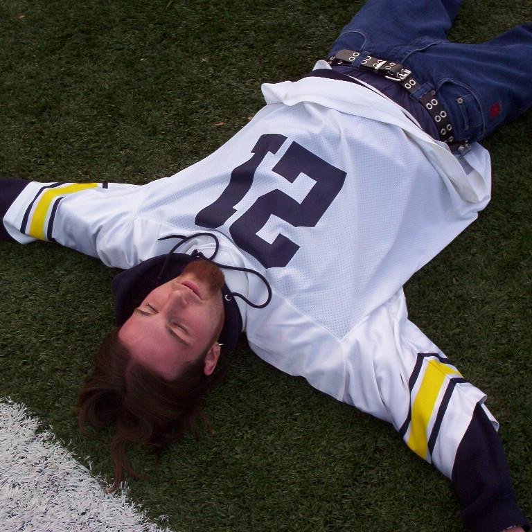 HestonTitzer's profile picture. 