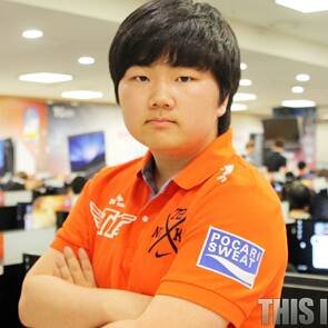 Starcraft2 Zerg :b