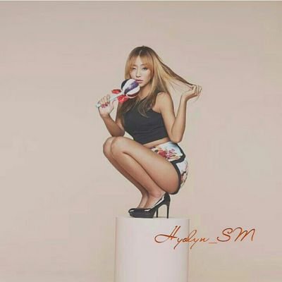 Hyolyn_SM Profile Picture