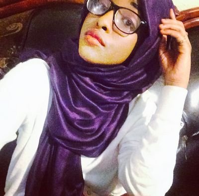 queening &stunning thats all me follow ya girl on ig : samiya_firin