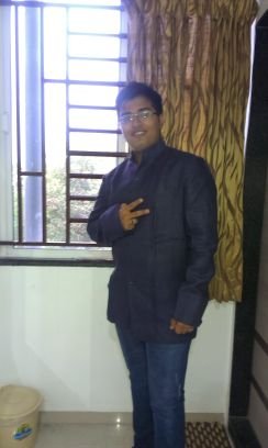 I m A gOod SwEet lOving guY.... loVe The Guy Whu lOves Me.....
#If u r GoOd I M beTter, If u R bAd I m Ur DAD
