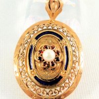 Betty M (@myartobjects) Twitter profile photo