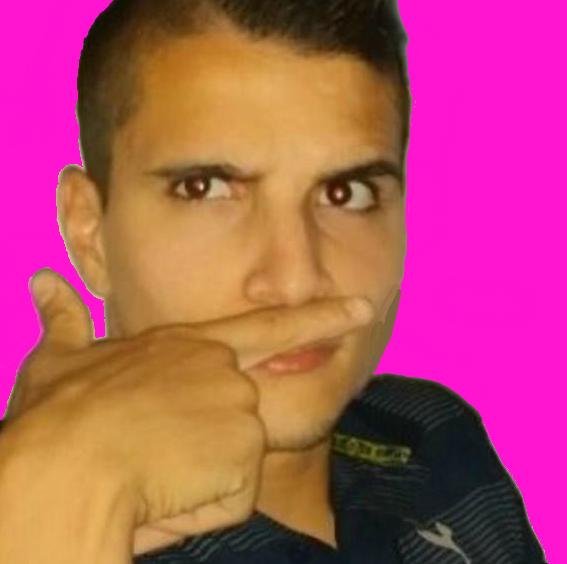 AudereEstLamela's profile picture. Originally from the land of saguaros and sombreros, now living the expatriate life with my lovely wife and daughter.  Fan of Tottenham Hotspur F.C.