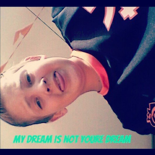 follow me i follow back¥