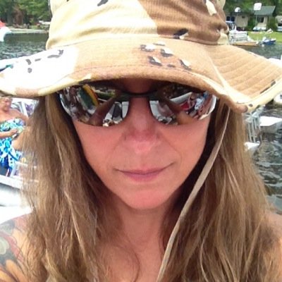 AmyZen029's profile picture. Here enjoying the ride of life