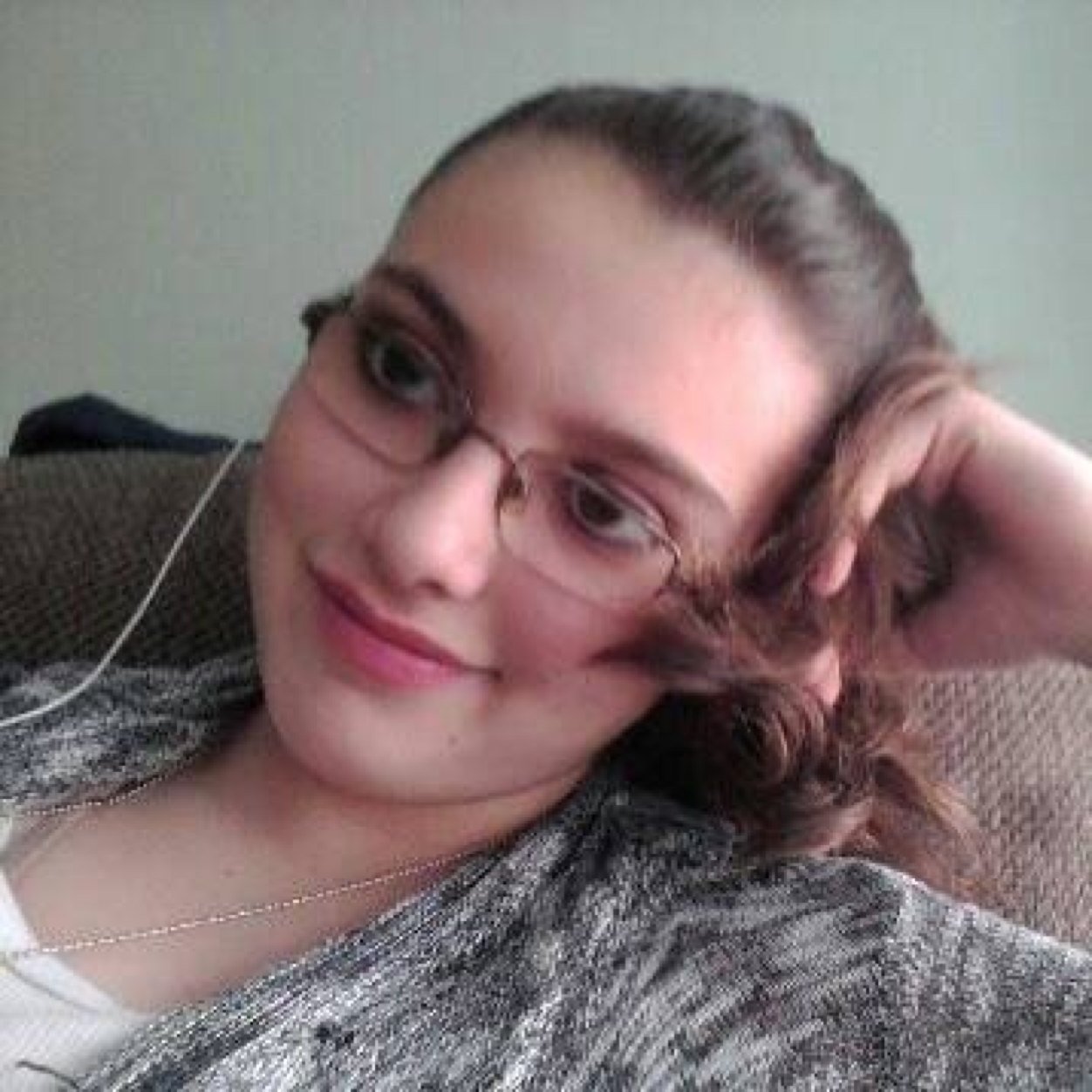 I hate my life but i am going to have to fight through it all!!
