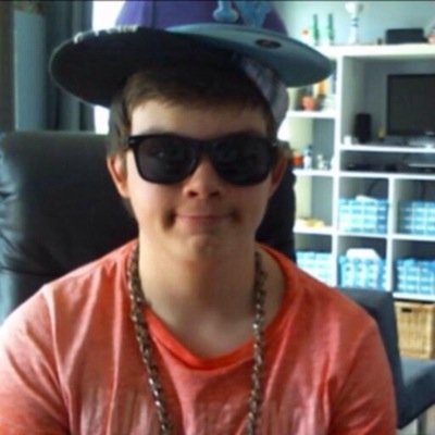 SUBSCRIBE TO MY CHANNEL IT WOULD MAKE MY DAY! Channel: http://t.co/bOrxXY8xYH Thank you! :)