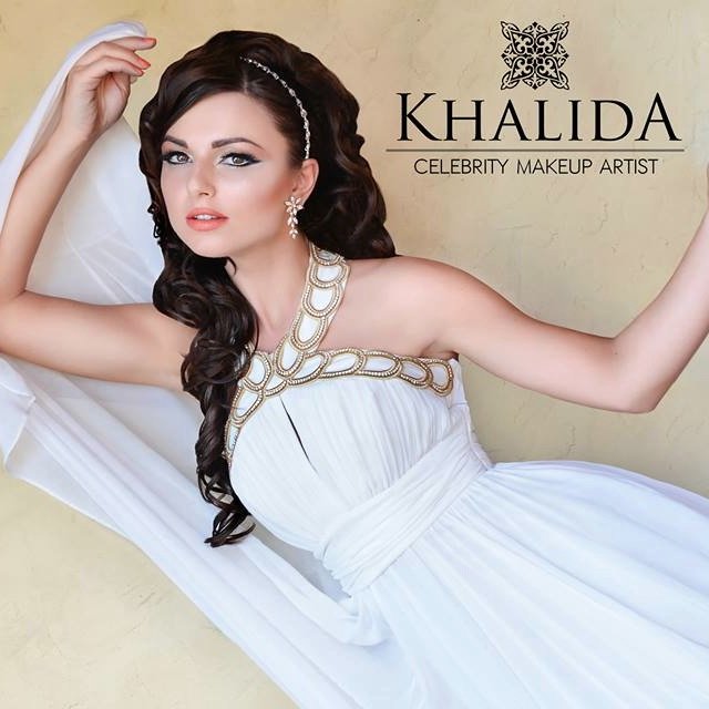 Khalida is an established international hair & make-up artist providing services for Brides and Media.