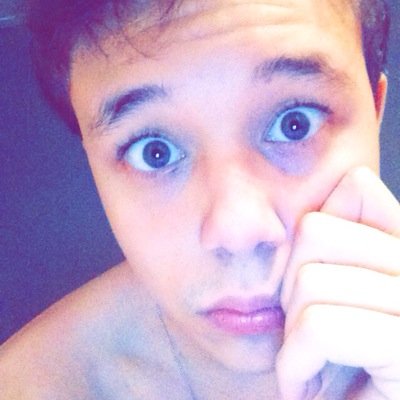 Instagram: jv.sampaio

Qlq coisa chama no whats, (11) 97574-3416