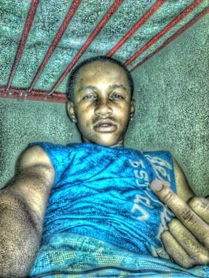 STAY PULLIN HOES
KEEP BAD BITCH
STAY LIVE