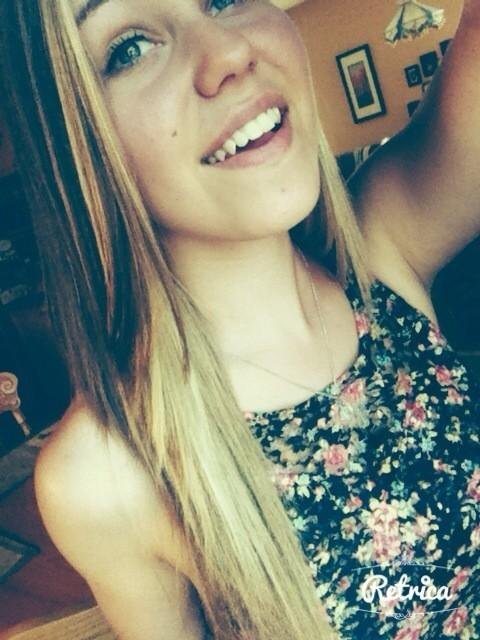 MandyWilkes's profile picture. I can get drunk off of you ;) :*