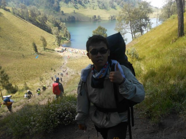 FahmyIki's profile picture. Semakin merunduk semakin berisi