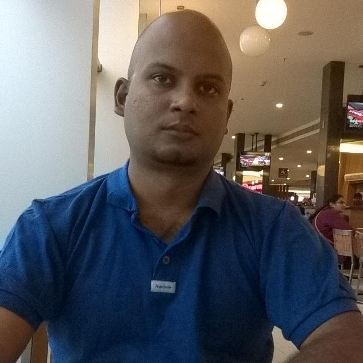 I'm a sarcastic nerd who love to watch movies and series. I tweet what I feel... I do not pretend and I do not follow the crowd. I make the crowd follow me