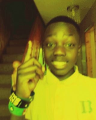 14 y/o Nigerian/Irish love football. Football is my game . MUFC for life.  I follow back