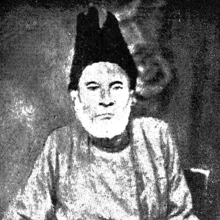 हैं और भी दुनिया में
सुख़नवर बहुत अच्छे,
कहते है कि ग़ालिब का है
अंदाज़-ए-बयां और.