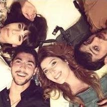 Şebnem abla delisi   ♥   ♥          Demet abla herşeyim    ♥       ♥     Ulan istanbul izlediğim tek türk dizisi.... ♥ ♥ ♥