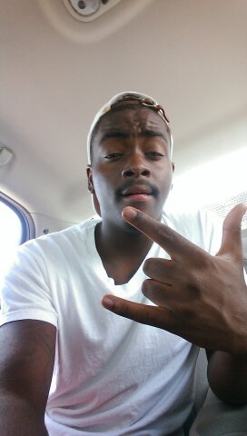 Back at this shit again !!!! I do it all for my yungin AMIR GRIFFIN . #FOLLOWME