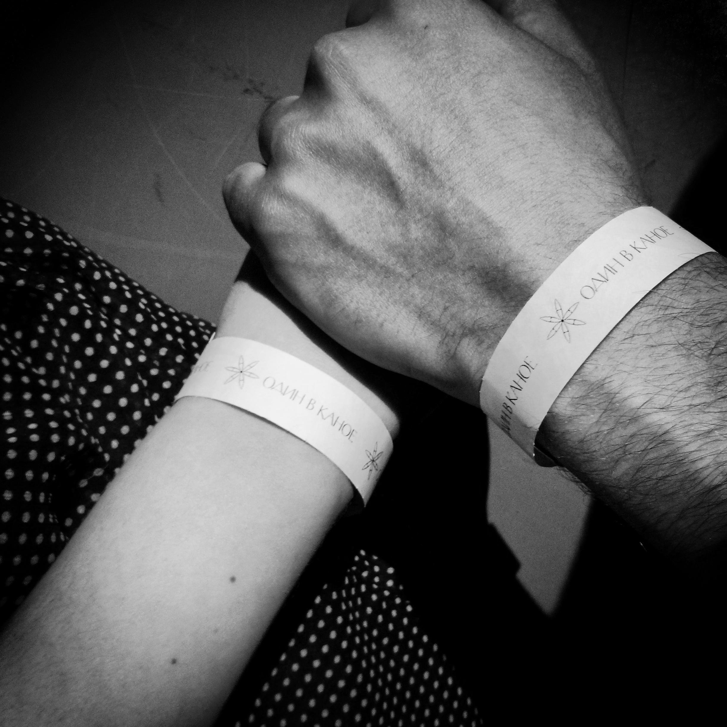 dvojevkanoe's profile picture. Нас тут Двоє, якшошо #Могилянка #КПІ #проблемифілологині #justengineerthings #студенство #щастя  #автостоп #рівність