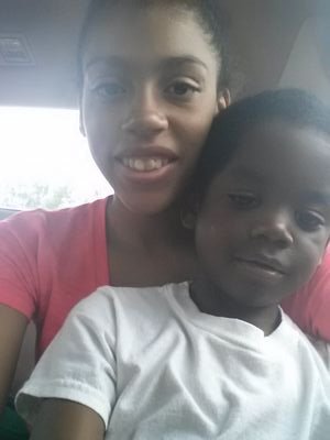 lovingmy4poohs's profile picture. 