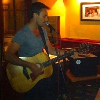 An Indie rock and alternative music blog, with live music and album reviews, also promoting new artists...