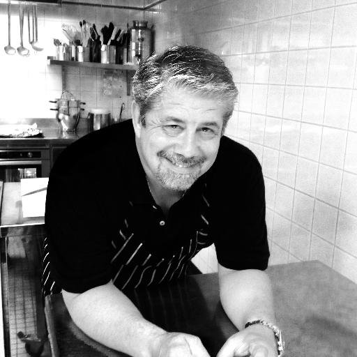 Chef, diver, motorcycle & outdoors enthusiast / avid traveler. Sharing favorite stops & meals from the road (& my kitchen). Tweets are mine. Not my employer.