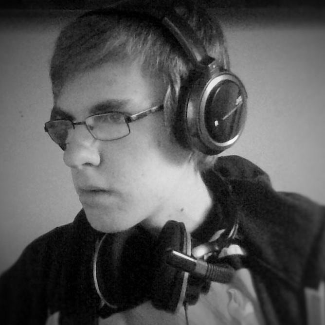 17 Year Old Purple Enthusiast ~ OpTic-Gaming And Tottenham Hotspurs Fan ~ PS3 Player Only PSN Name: Tonks_Beatz ~ Follow For A Follow