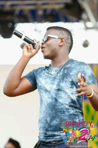 iRep784! Young nd Vibrant, Entertaining!! Lead Vocalist of the band VykinzSVG! #YoungKing #YSL