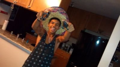 Flvkoo's profile picture. Dont let anyone tell you the skys the limit,whe theres footprints on the moon