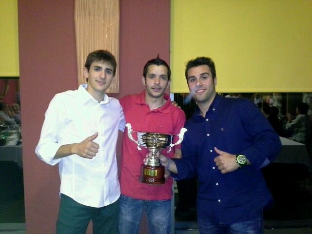 julio 93. Amante del deporte. reir es lo mejor y tener amigos lo superaa