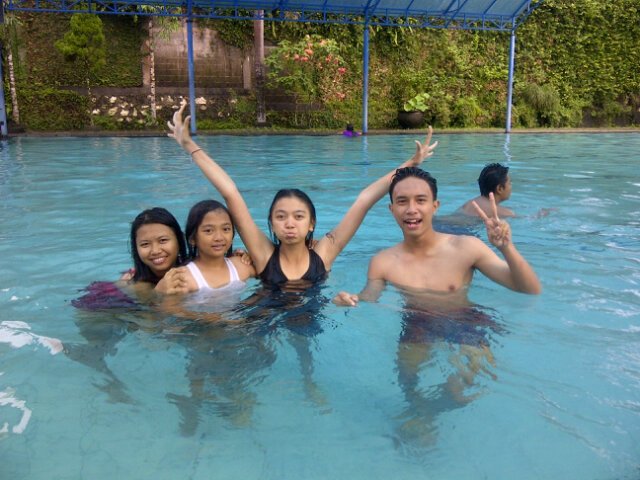 Dudut48's profile picture. 