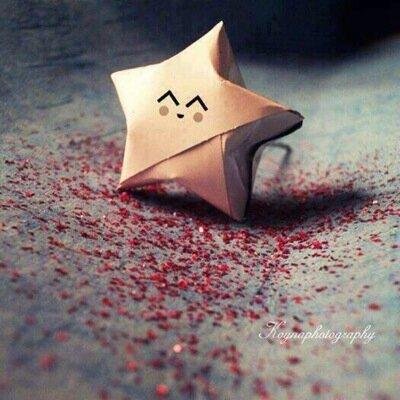 ‏‏يا ضايق الصدر بالله وسع الخاطر دنياك يا زين ما تستاهل الضيقه