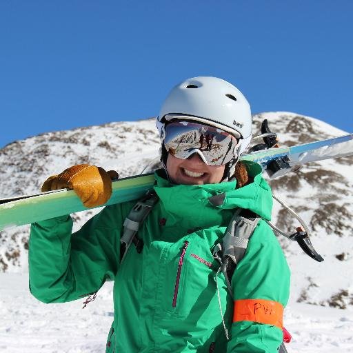 Bridge Inspector // Alaskan // Notre Dame Alum // Biker, hiker, triathlete, skier // Hug enthusiast