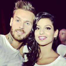 Tal ?! c'est bien plus que mon idole, c'est ma vie mon sang ma raison d'etre je l'adore plus que tout MERCI TAL❤♥TeamTal♥. ∞Pokofan∞.