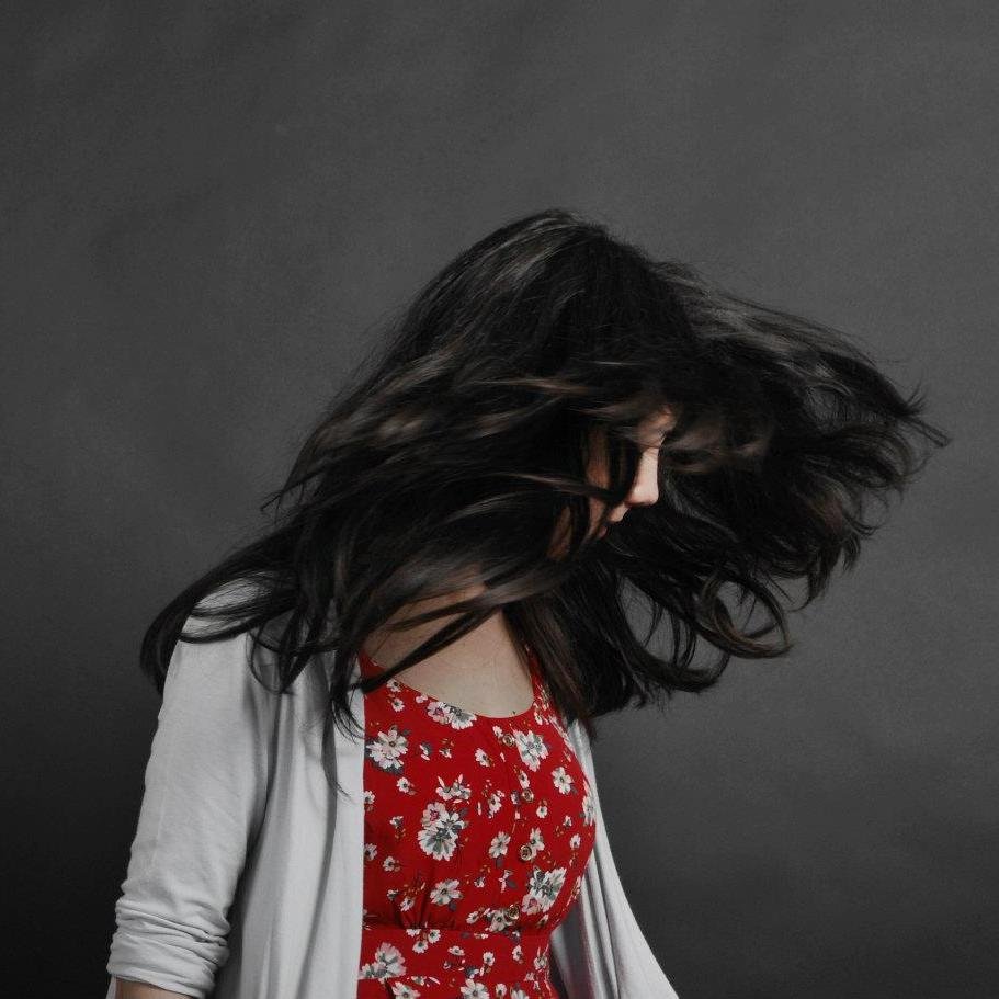 beemoreotter's profile picture. 18 year old ice cream addict with a serious love of all things makeup, fashion and beauty related. Stuck in 2006, writing a blog. Wish I was Lana del Rey.