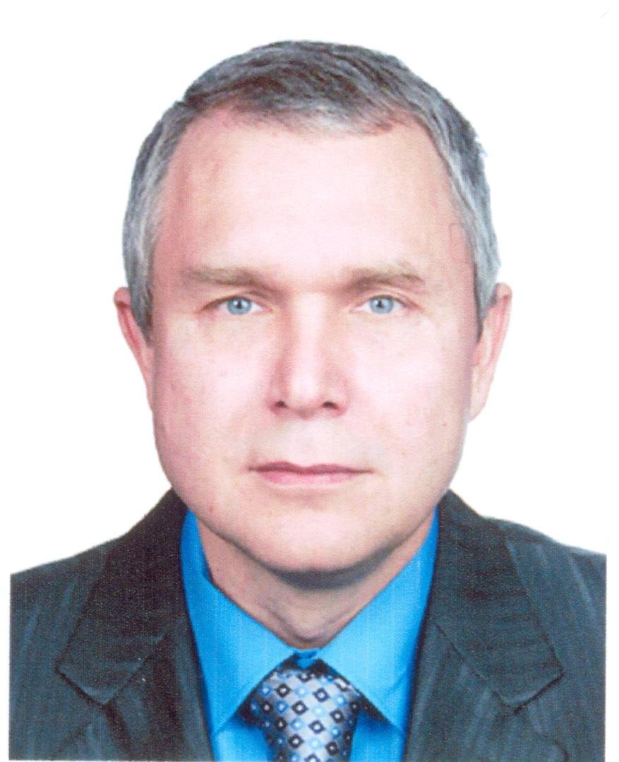 Инженер-конструктор РКК Энергия. Окончил МВТУ им. Баумана в 1987г.