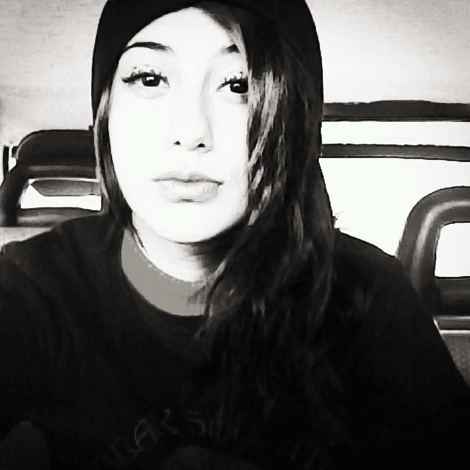 E se eu viver pra te fazer sorrir na vibe mais perfeita? te amo - @lluaaana