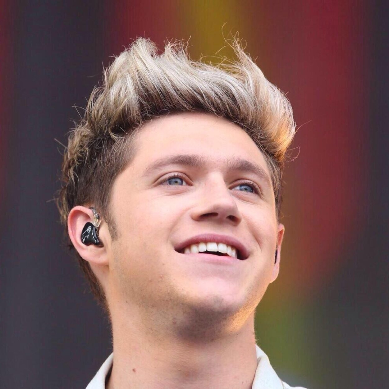 niallslilpanda's profile picture. Clearly its about that boyband