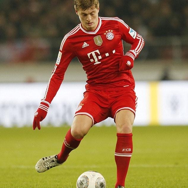 soccer10_madrid's profile picture. HALA MADRID - dont like me dont caree i hate stalkers haters dont faze me soccer till i die its my sport not yours