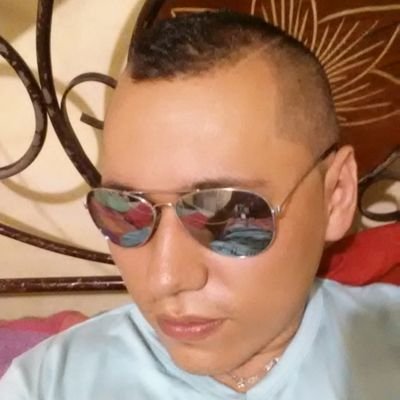 Persona sincera,humilde que le gusta servir a los demas