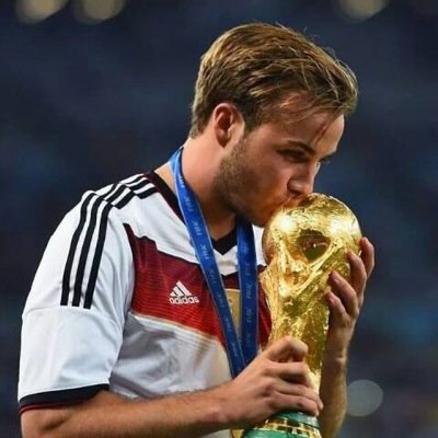 Je suis une file et j'aime le foot.Teamgrizi Teampogba Teamjames james au REAL❤️teamgötze PARIS ET MAGIQUE ⚽️impossible n'est pas francais 2016 euro en france⚽️