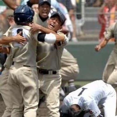 熱闘甲子園球児たちの青春 A Twitter 泥だらけになって 這いつくばって 一生懸命で それが一番カッコいい 高校野球最高 8月9日 甲子園開幕 高校球児 熱闘甲子園球児たちの青春 A Twitter 泥だらけになって 這いつくばって 一生懸命で それが一番カッコいい 高校野球最高 8月9日 甲子園開幕 高校球児