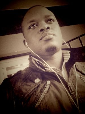 seunxone's profile picture. A better graphics designer and printing..