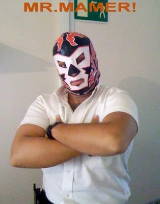 MAESTRO EN TICS
¡YOLO!