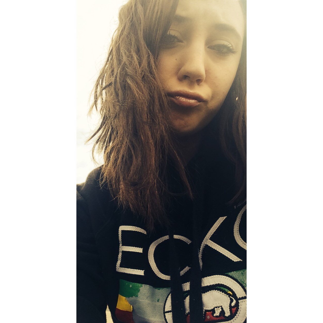 regimbal95's profile picture. OREGON BABY. 18. Single but not available, T:)