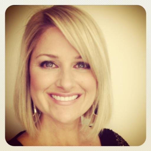 Dog lover, Creative Artist, Career matchmaker, HR leader https://t.co/KTIUQ4NZJT